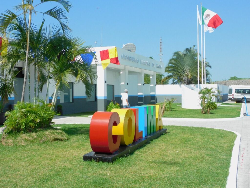 Colima despega: inicia ampliación de su aeropuerto