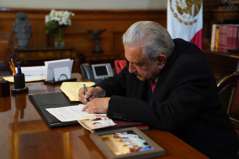 AMLO pública sentencia del TEPJF por su mensaje del 1 de diciembre de 2021