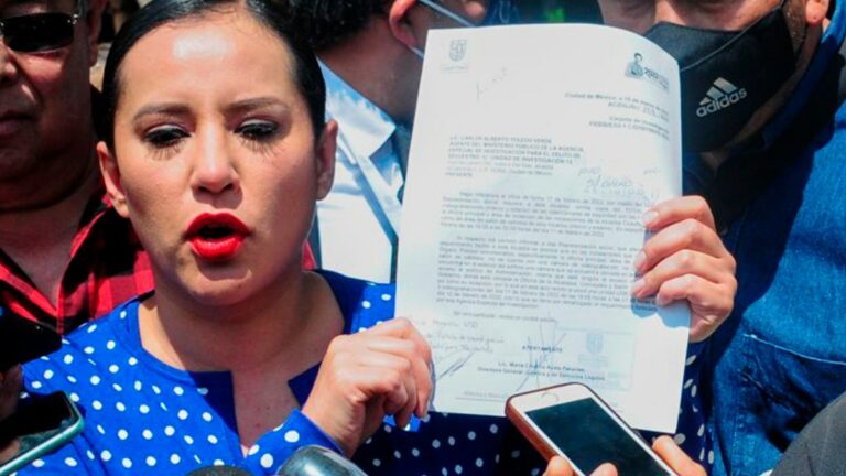 Está desesperada: Sandra Cuevas acusa que AMLO y Sheinbaum podrían “quitarle la vida” o mandarla a prisión
