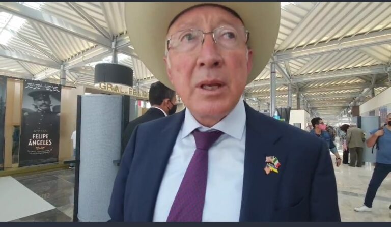 &#8220;México y EE.UU. están unidos y tienen buena relación&#8221;: Ken Salazar 
