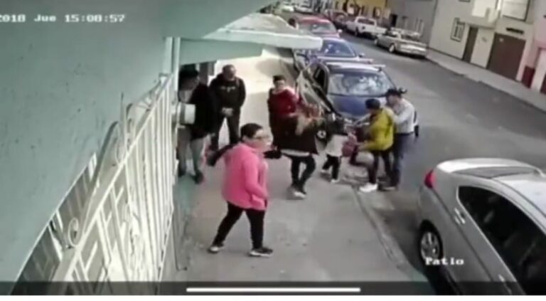 Sandra Cuevas es señalada de intentar sustraer a dos menores de edad 