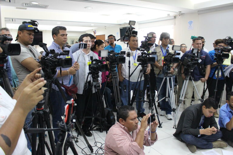 Gobierno de México anuncia que 25% del presupuesto de publicidad será para seguridad social de periodistas independientes