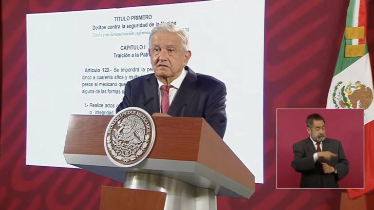 Si defender a Iberdrola no es traición, que me digan qué es: AMLO
