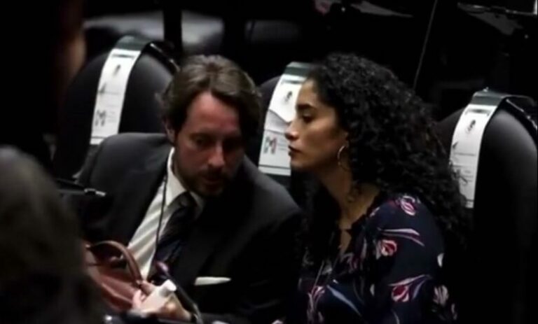 Piden a legisladores no introducir “cabilderos” a Cámara de Diputados; AMLO critica asistencia de Paolo Salerno