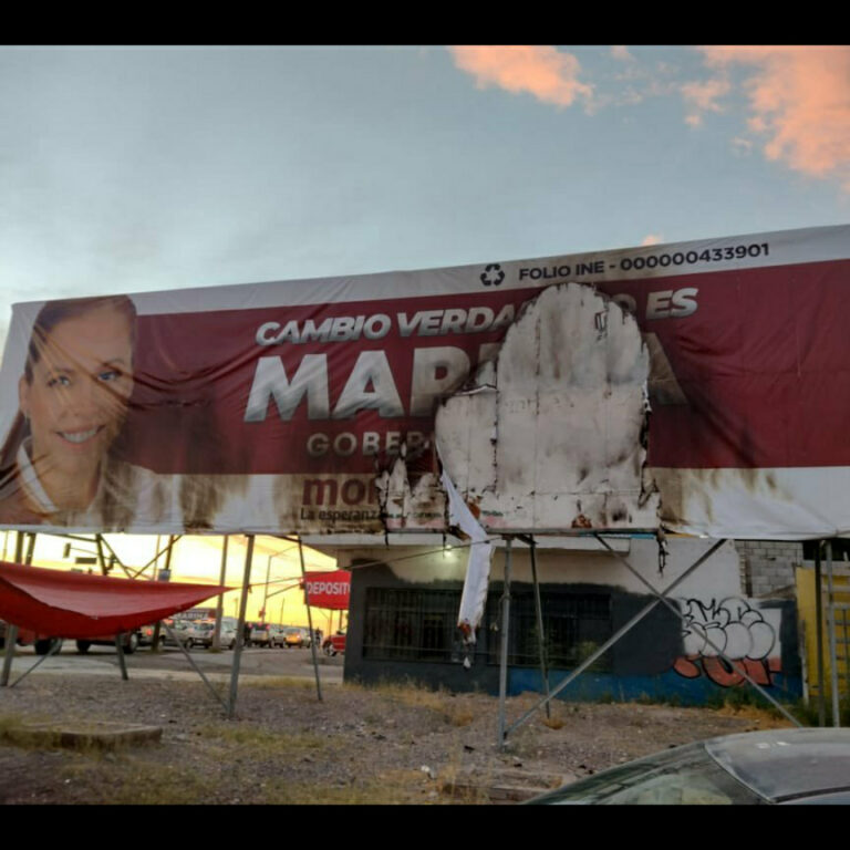 En Durango, vandalizan espectaculares de candidatas de Morena