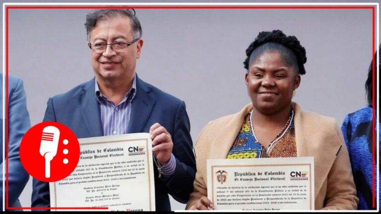 Gustavo Petro recibe constancia de presidente electo de Colombia