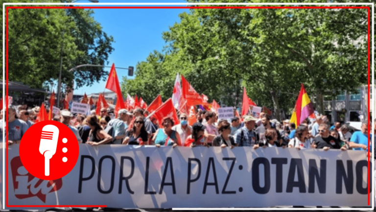 Miles de personas salen a la calle en Madrid para protestar contra la OTAN