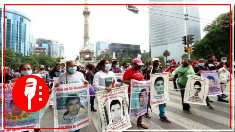 Marchan padres a 8 años del caso Ayotzinapa