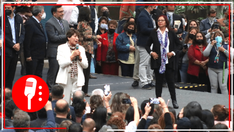 Delfina Gómez  y Leticia Ramírez se reúnen con personal de la SEP