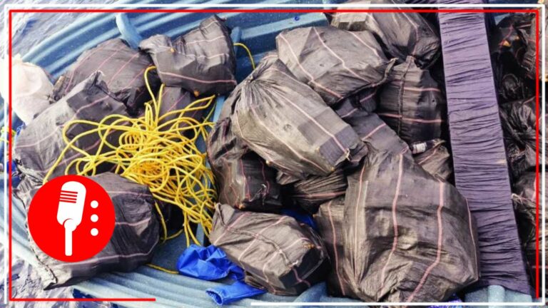 Decomisan embarcación con casi dos toneladas de cocaína en el Puerto de Chiapas