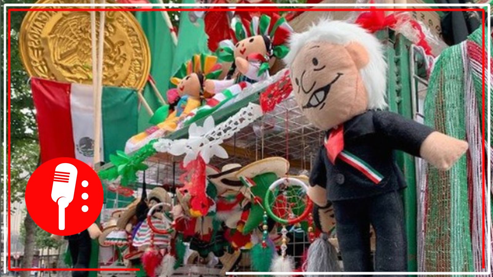 Presume Beatriz Gutiérrez Müller peluche de AMLO patrio en redes