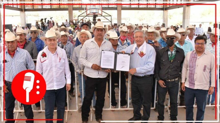 AMLO firma decreto para la restitución de tierras al pueblo Yaqui