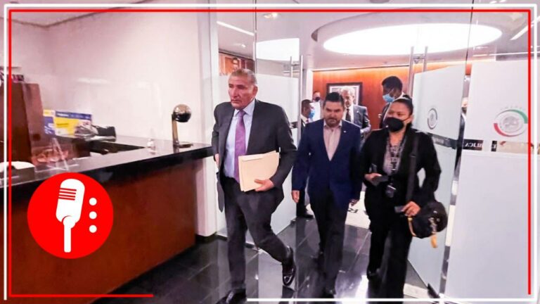 Adán Augusto López llega al Senado para presenciar puntos de acuerdo sobre reforma a la Guardia Nacional