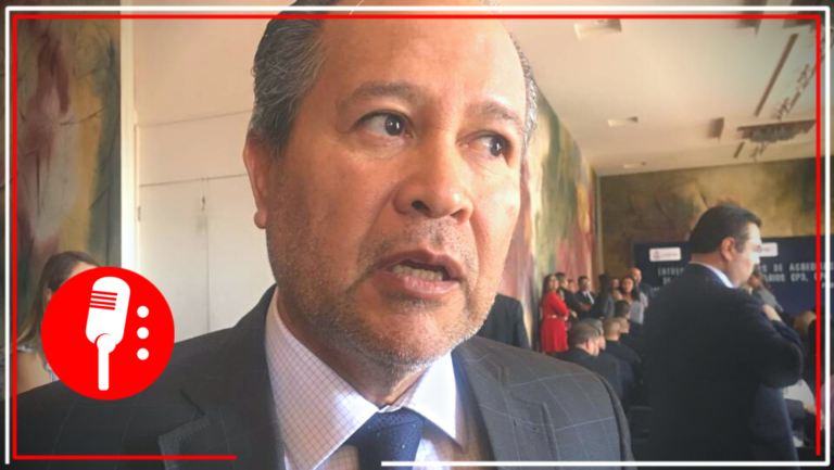 Fiscal de Querétaro estaría vinculado a un grupo dedicado al tráfico de drogas y falsificación de billetes