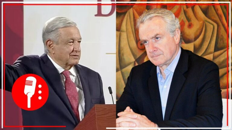 AMLO anuncia que le regalará un diccionario político a Santiago Creel