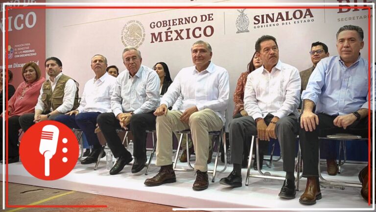 Adán Augusto López Hernández, encabezó la entrega de tarjetas de la pensión para el Bienestar para personas con discapacidad en Sinaloa