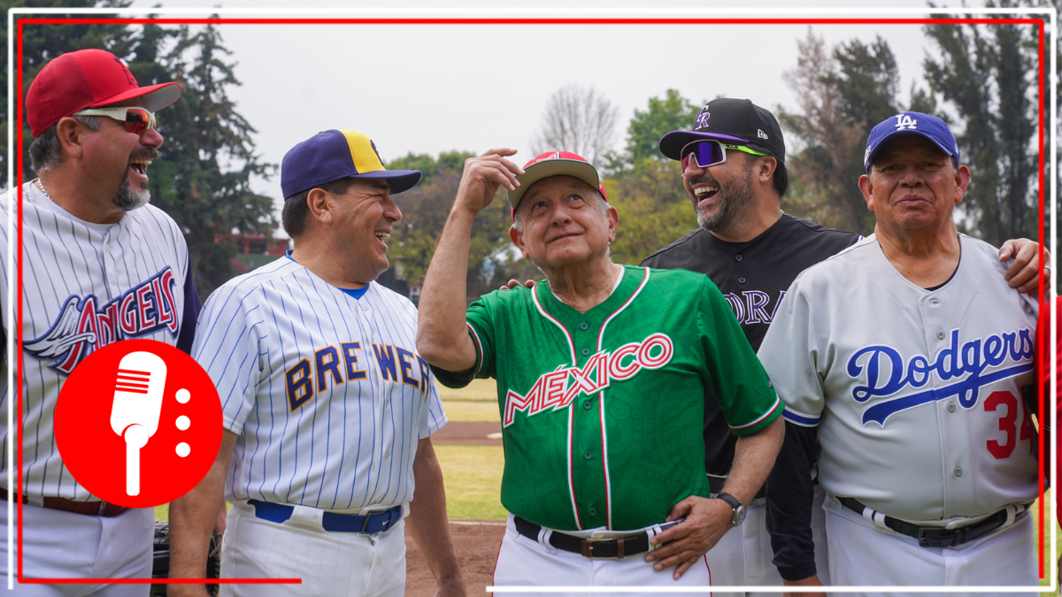 López Obrador se reúne con leyendas del beisbol mexicano
