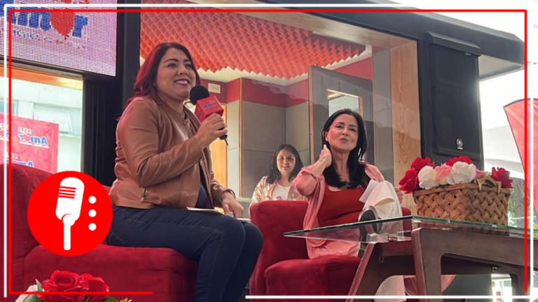 Más de dos mil mujeres de Tláhuac se reúnen entre amigas con Berenice Hernández y Rocio Córdova