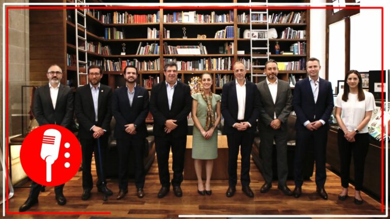 Claudia Sheinbaum se reúne con directivos de la FIFA para el Mundial de 2026