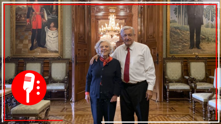 AMLO elogia a Elena Poniatowska por recibir la Medalla Belisario Domínguez