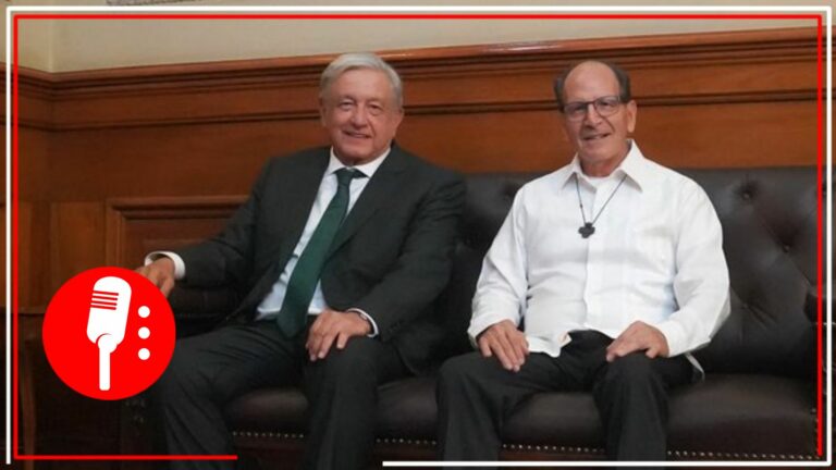 Se reúne AMLO con el padre Alejandro Solalinde para hablar sobre migración y justicia