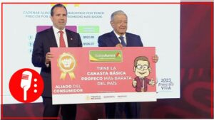 AMLO celebra que acuerdo con comerciantes y empresarios ayudó a manejar la inflación y ayudar al pueblo (VIDEO)