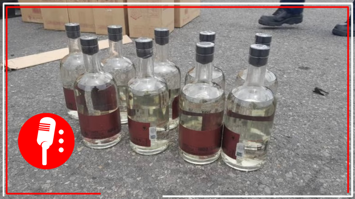 Marina incauta más de 5 toneladas de metanfetaminas en botellas de licor en el puerto de Manzanillo