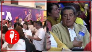 Acarreados y personas dormidas caracterizó el cierre de precampaña de Xóchitl Gálvez en la CDMX (VIDEO)