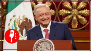 AMLO presenta paquete de 20 iniciativas constitucionales para revertir la herencia “antipopular” del neoliberalismo (VIDEO)