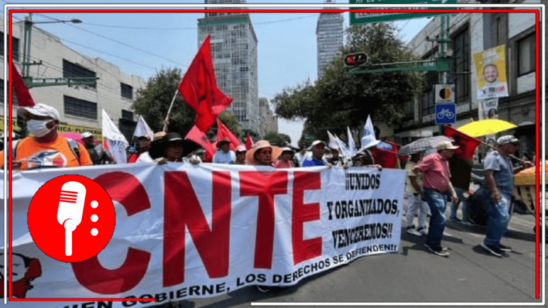 Les ganaron el zócalo a los prianistas: El plantón de la CNTE permanecerá en el Zócalo de la Ciudad de México pese a la marcha de “Marea Rosa”