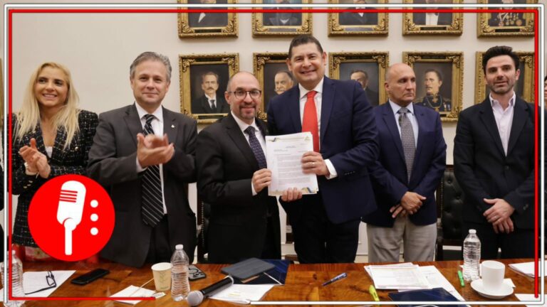 Con su gente, Puebla avanzará al desarrollo: Alejandro Armenta y Concanaco acuerdan impulsar 23 proyectos estratégicos para fortalecer la economía local y apoyar a pequeños empresarios  