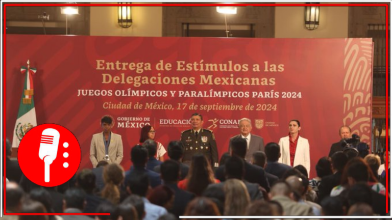 AMLO entrega estímulos económicos a atletas que participaron en los Juegos Olímpicos y Paralímpicos de París 2024 en Palacio Nacional
