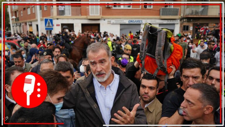 Agreden al rey Felipe VI, por falta de atención de la corona y el gobierno en Valencia