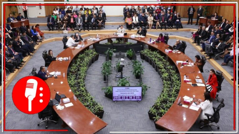 Juez multa con 50 mil pesos a consejeros del INE por poner en marcha Reforma Judicial