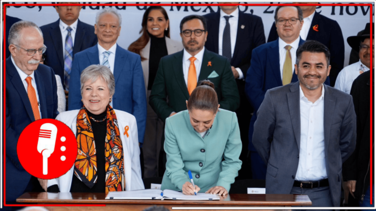 Acompañada de gobernadores de distintos estados, Claudia Sheinbaum firma Acuerdo Nacional por el Derecho Humano al Agua en un acto histórico de unidad nacional