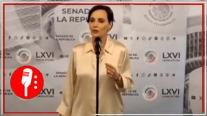 Lilly Téllez recurre a ataques personales contra Sheinbaum por regulación a medios y redes