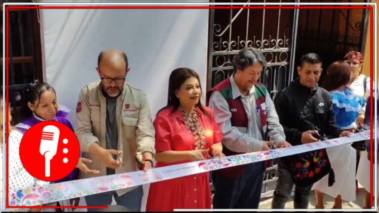 Clara Brugada entrega casas a comunidad Mazahua y Otomí