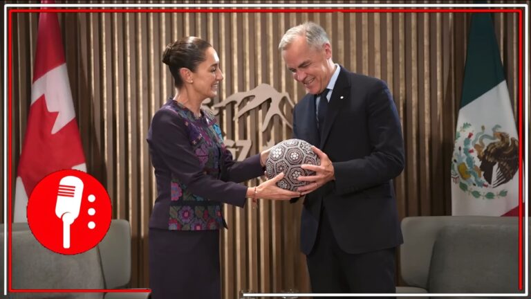 Sheinbaum regala balón conmemorativo de la Copa Mundial al primer ministro de Canadá