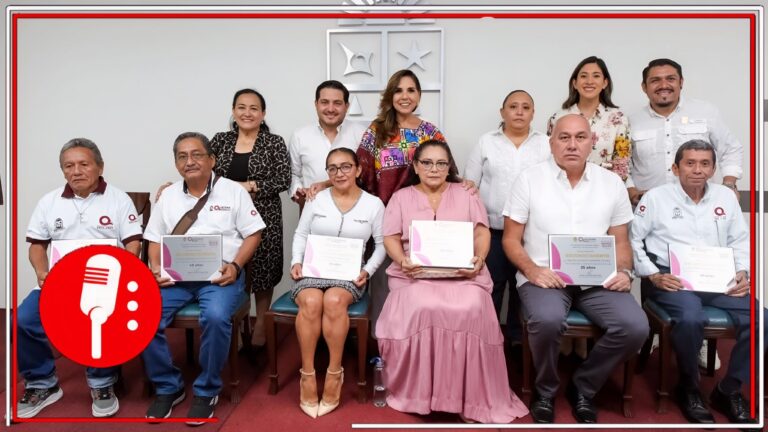 Mara Lezama reconoce a servidores públicos en Quintana Roo