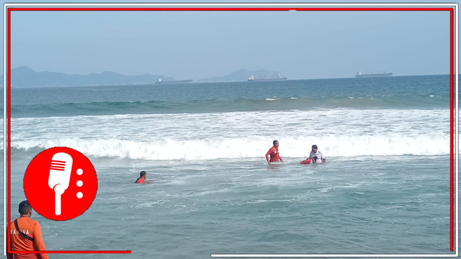 Marina rescata a náufrago en Manzanillo