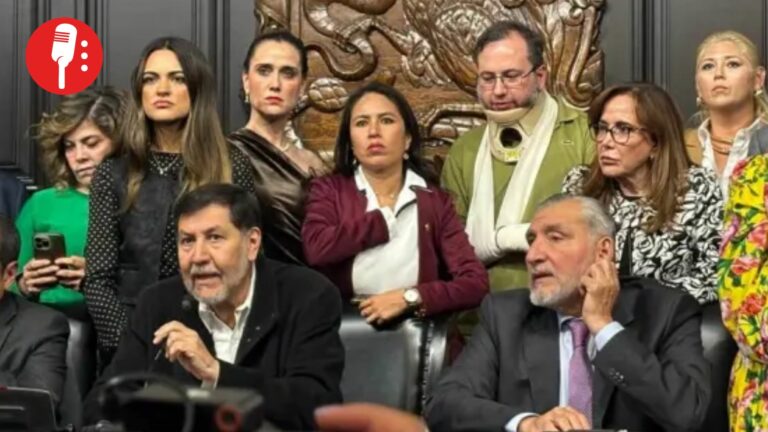 Fernández Noroña denuncia a priistas por agresión y daños en Xicoténcatl