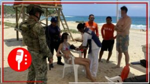 Marina salva a menor de edad en Puerto Escondido