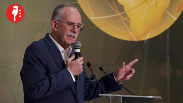 México urge a EUA reactivar exportaciones de ganado tras contener gusano barrenador