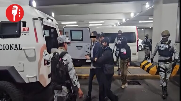 Detienen a operador financiero del CJNG en AICM