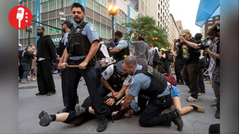 Protesta en Chicago contra redadas del ICE termina en enfrentamiento