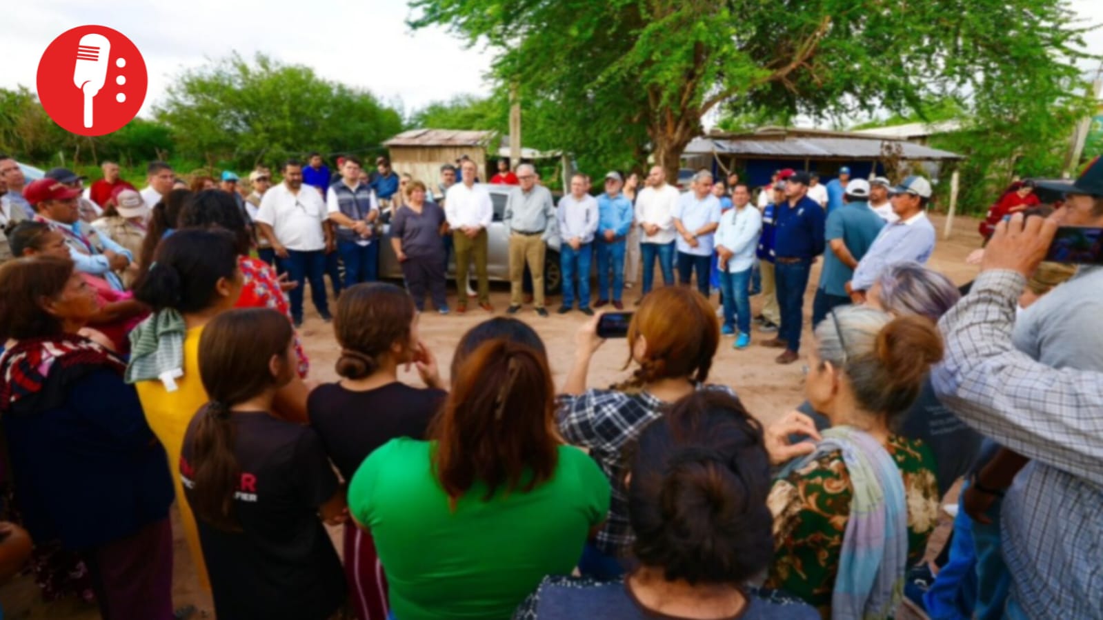 “A nadie se le va a dejar de ayudar”: Rocha Moya en Ahome, Sinaloa