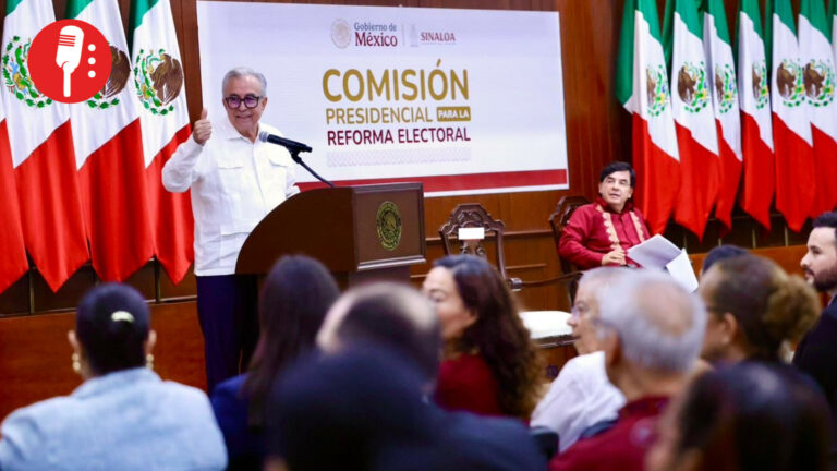 Rocha Moya participó en audiencia pública estatal; apoya reforma electoral