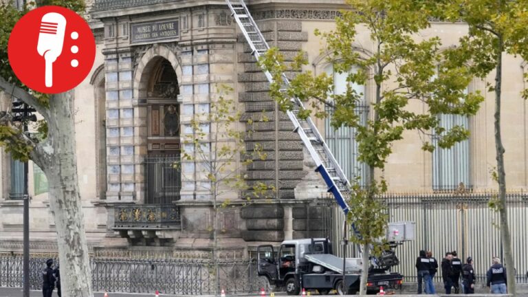 Dos detenidos por el robo del siglo al Museo del Louvre