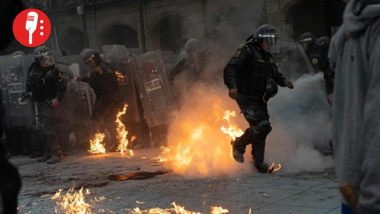Conflicto en marcha del 2 de octubre en CDMX deja 94 policías hospitalizados