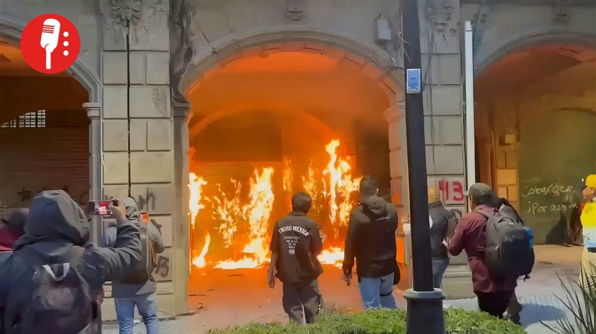 Violencia y saqueos marcan conmemoración de la masacre estudiantil del 68